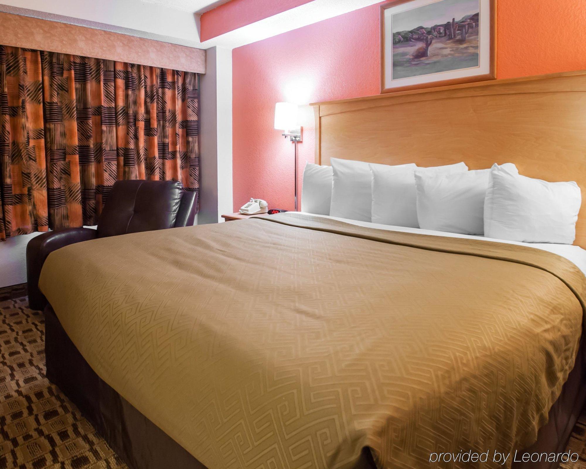Econo Lodge Kansas City Downtown North Zewnętrze zdjęcie